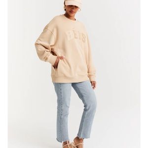 BEIS NWT sweater with zip pockets in beis beige unisex sizing Medium